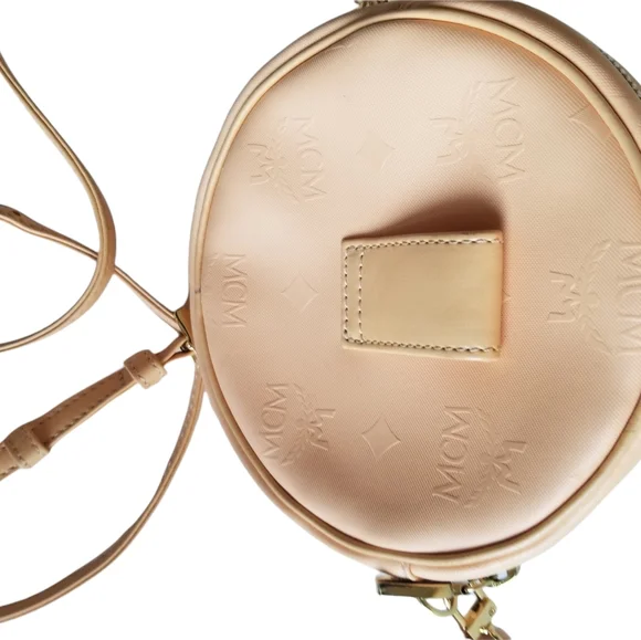 MCM crossbody bag. - Picture 6 of 14